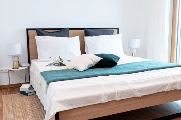 großes Bett