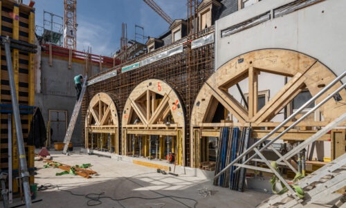 Rundbögen an der Maria Ward Baustelle
