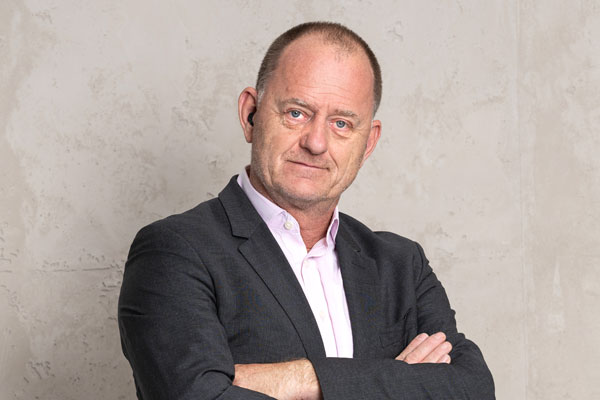 Portrait Stefan Schneider