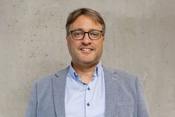 Porträt Rainer Erhard