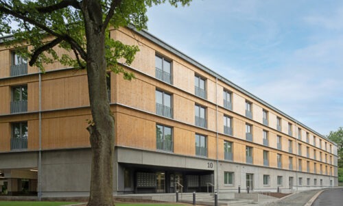 Außenansicht Studoerendenwohnheim Hof